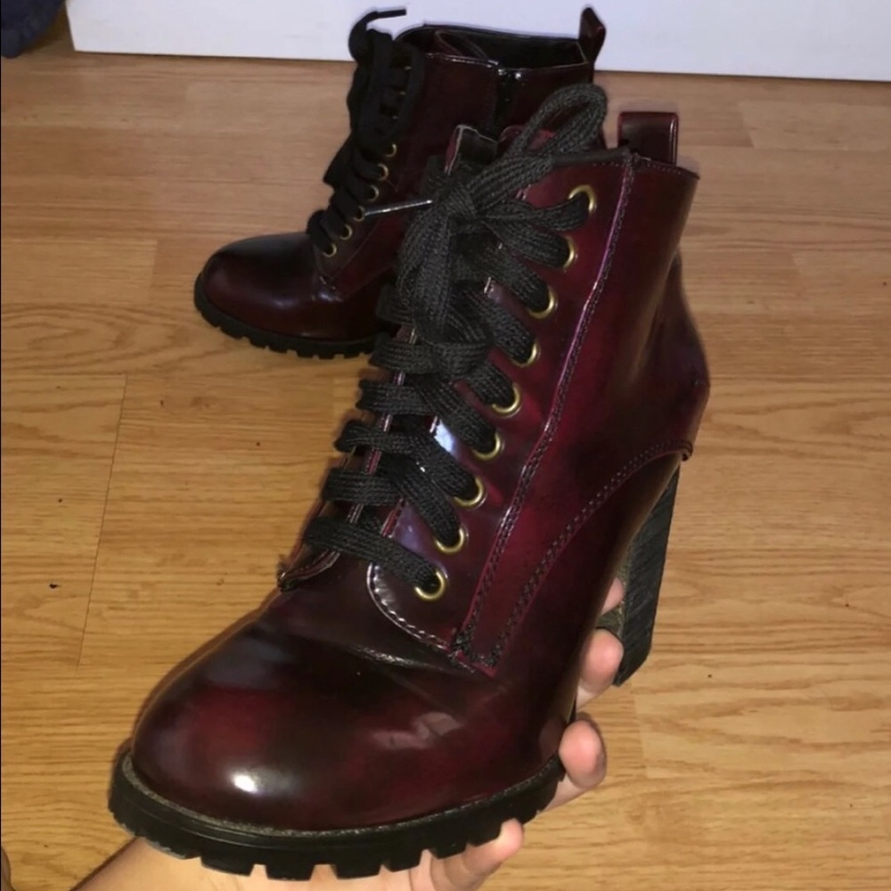 Steve Madden combat heel boots, burgundy sz9